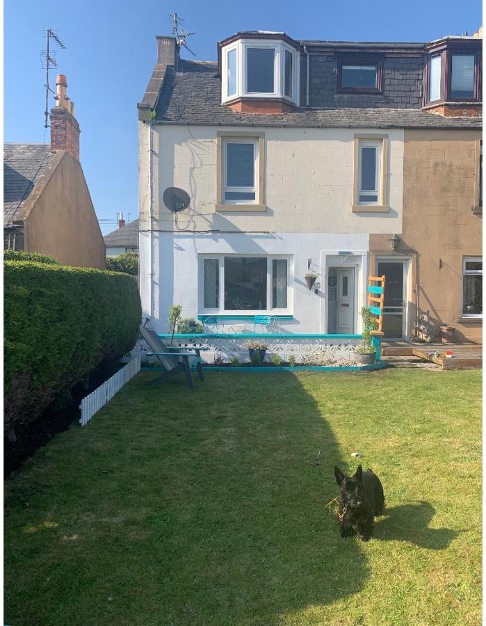 Life'S A Beach, Montrose Scotland Exterior photo